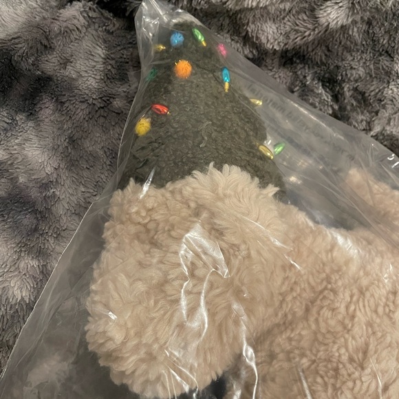 NWT Pottery Barn Dog With Christmas Tree Hat Shaped Pillow - Picture 2 of 7